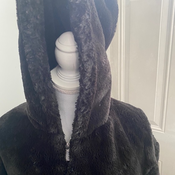 Zara faux fur - Picture 6 of 8